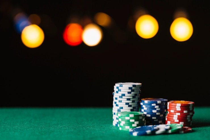 Tim operasi durandal yang bekerja di studio live-dealer dengan kamera multi-sudut profesional